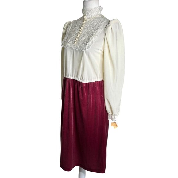 Vintage 70s Jerri Gee Lace Velvet Dress Sz Small Deadstock Small Pearl Button - Picture 2 of 6
